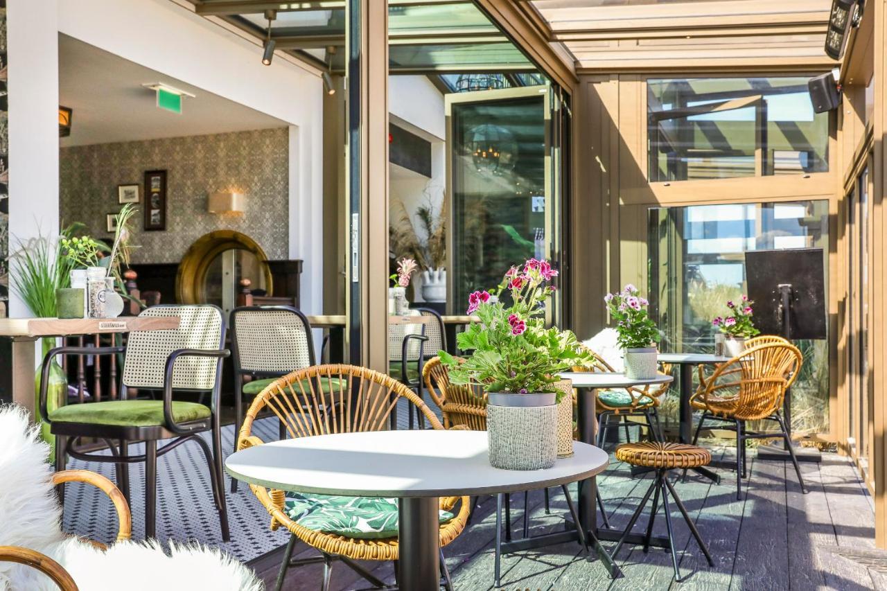 Hotel Victoria Берген-ан-Зее Екстериор снимка