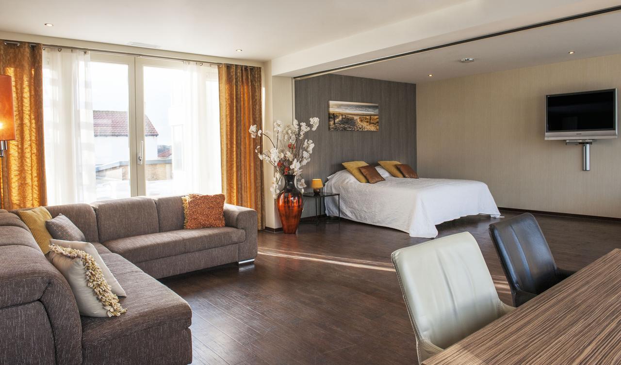 Hotel Victoria Берген-ан-Зее Екстериор снимка